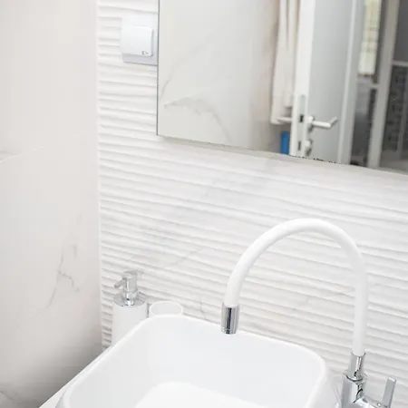 Апартамент Violet