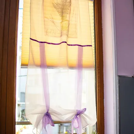 Daire Violet Burgaz
