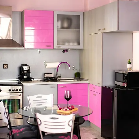 Violet Burgaz
